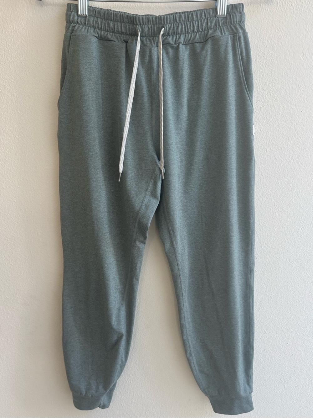 Vuori Women’s DreamKnit Performance Joggers Green XS VW303 - Picture 3 of 9